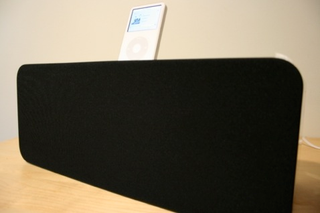 Illustration for article titled Apple Hi-Fi Vs. Altec Lansing IMV712